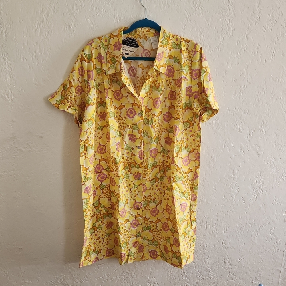 Vintage 1960's Yellow Floral Print House Dress Duster Muumuu